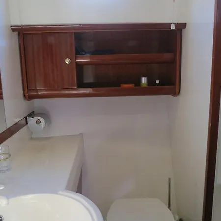 Bateau-hôtel Yacht Summertime 3 Bedrooms